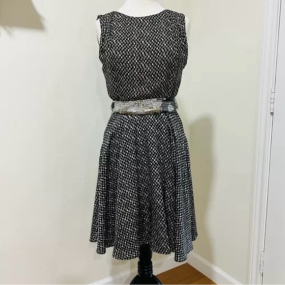 Burning torch nwot no visible signs of wear - Picture 2 of 8